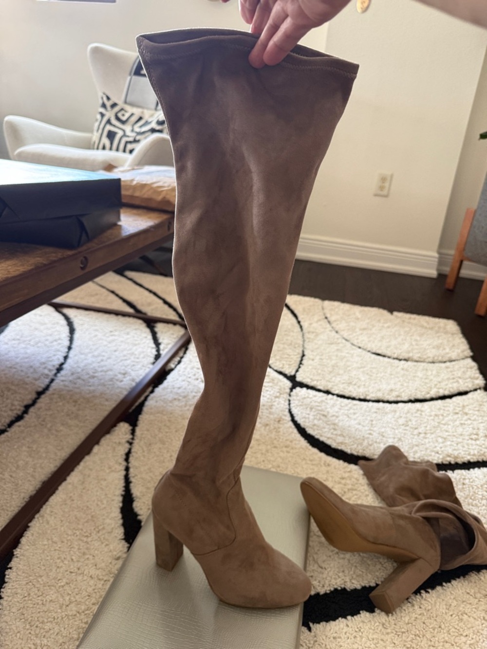 Steve Madden Women's Brown Suede Iver the knee Boot